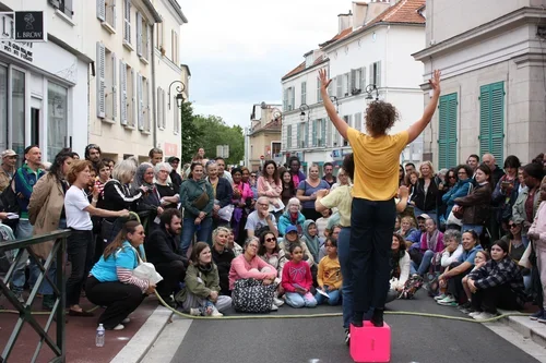 Nanterre garde les images fortes de Parade(s)