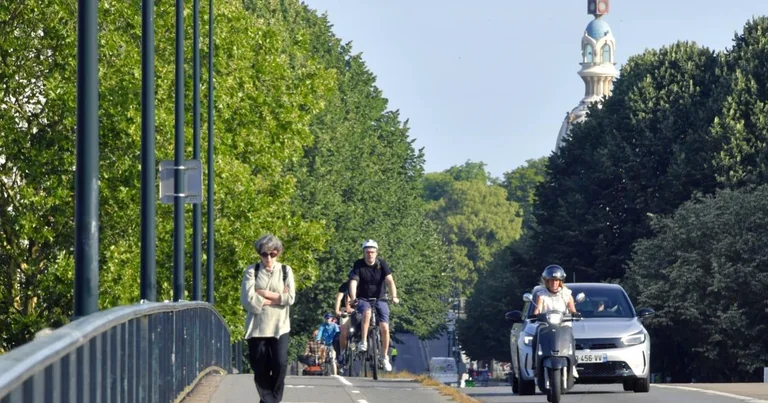 À Nantes, la voiture recule dans les trajets du quotidien: l'impact pour les habitants