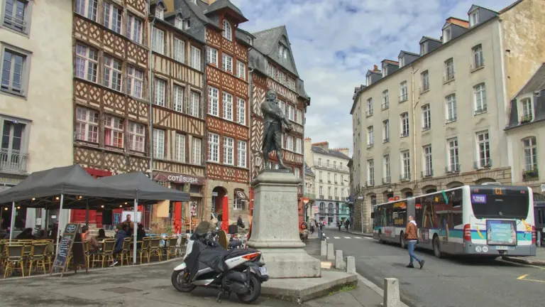 À Rennes, les bus gagnent du temps vers la rocade