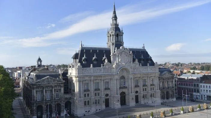 À Roubaix, plusieurs guichets fermés début août