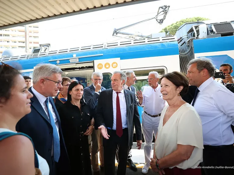 À Toulon, le train régional change le quotidien: les informations pratiques