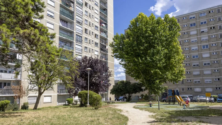 À Vitry-sur-Seine, 264 familles quittent leur cité
