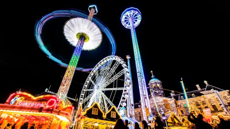 Charivari à Cergy : flambeaux et carnaval gratuits