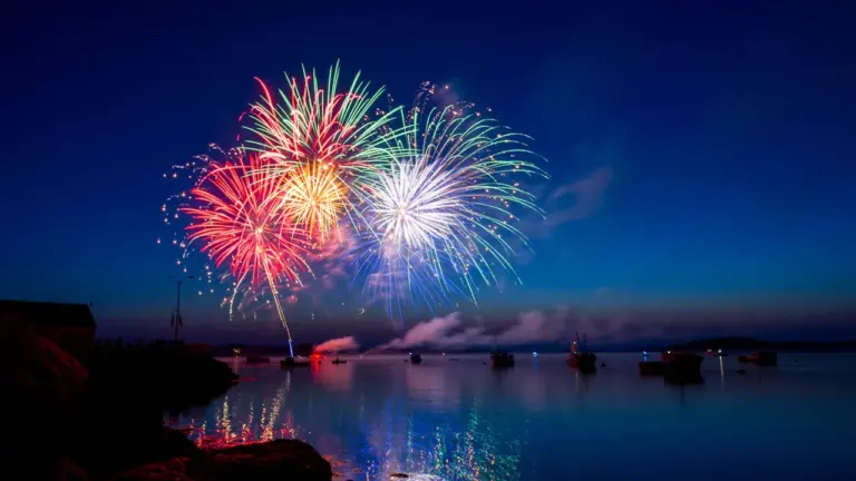 Feux d’artifice des Sablettes : la dernière date de l’été 2026
